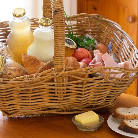 ハニーサックル コテージス スタンソープ 部屋 写真